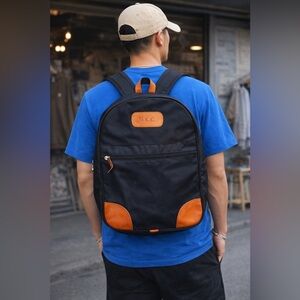Jon Hart Design backpack
￼